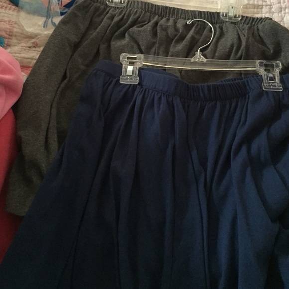 2 new skirts bundle