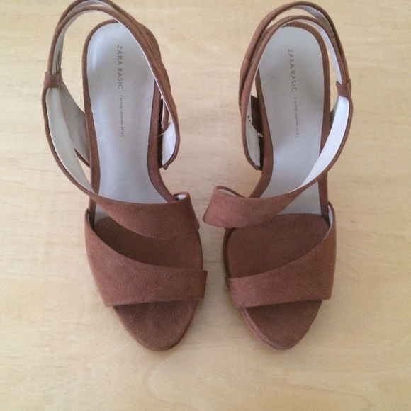 Zara Brown Heels