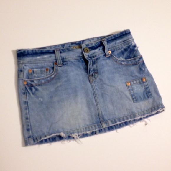 Mini skirt - Picture 2 of 3