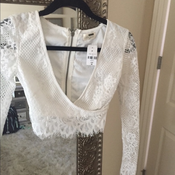 Rumor woven top in cream