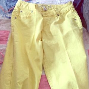yellow pants/jeans