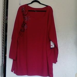 Longed sleeved shirt