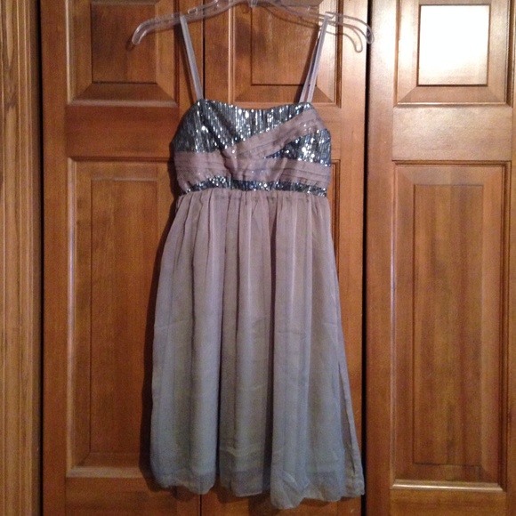 Daytrip dress worn once! 🎉