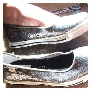 Sparkle converse flats