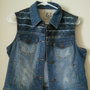 Jean Vest