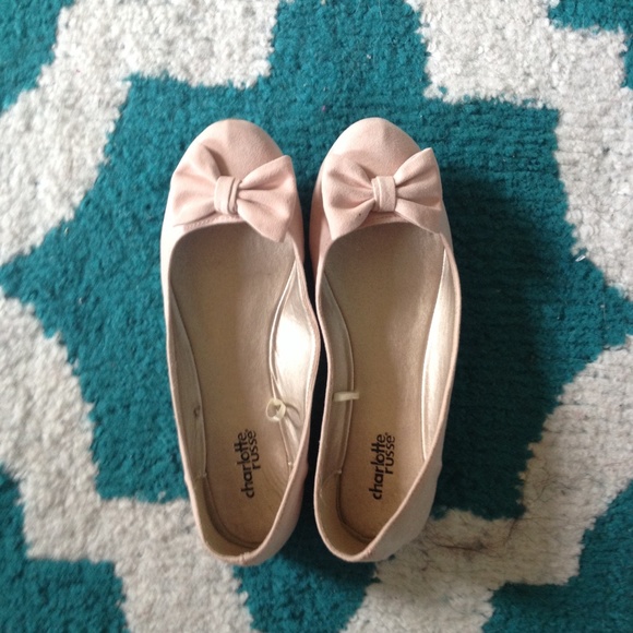 Brand new! Light pink bow topped flats!