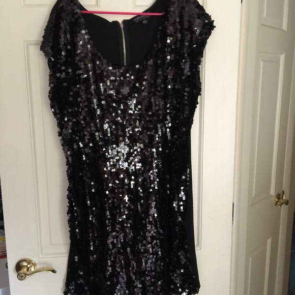 Black sequin bubble hemmed dress