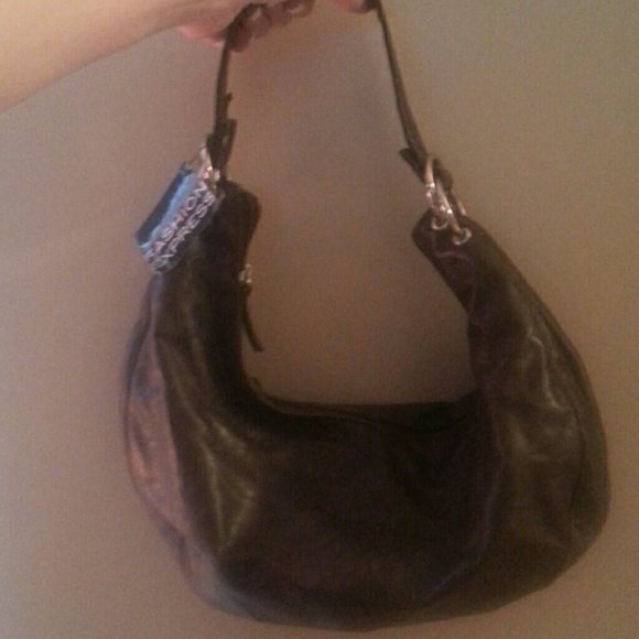 EXPRESS medium brown leather Purse