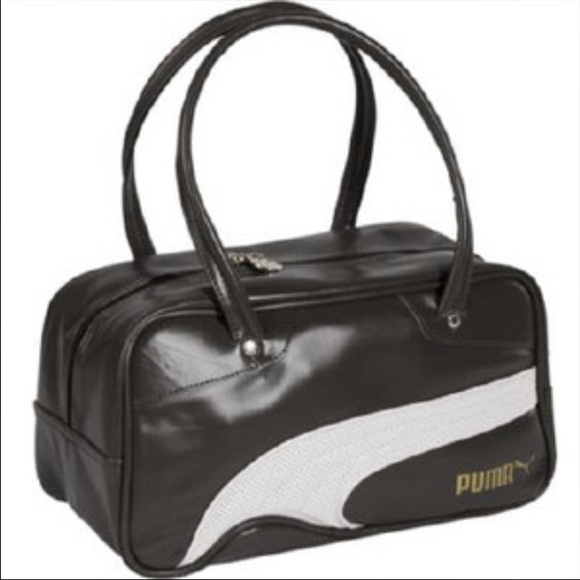 Medium sized Puma handbag