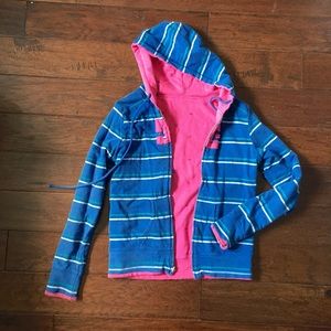 DC reversible sweater