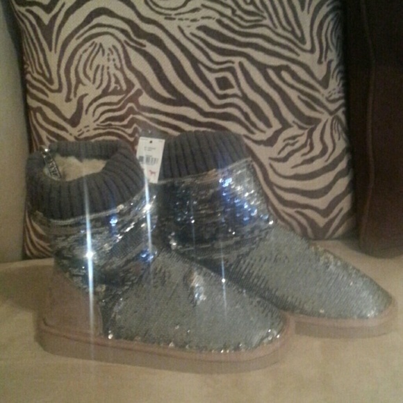 PINK like ugg Bling boots