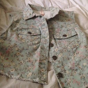 Floral vest