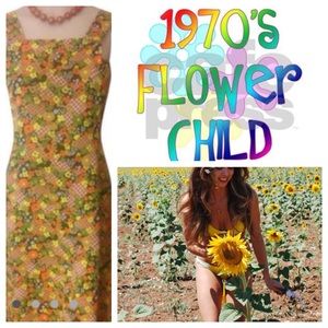1970s Mod Groovy Vintage Hippie Costume Dress 1970s Mod Groovy Vintage Hippie Costume Dress