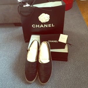 Chanel black lambskin espadrilles (15C) size 39