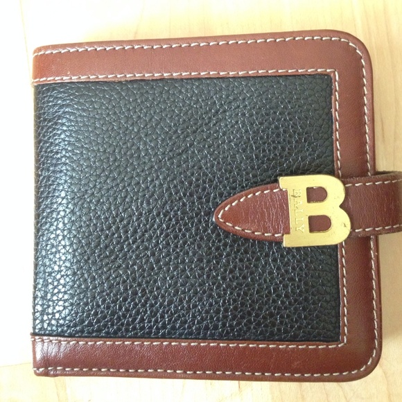 Bally Vintage Leather Wallet.