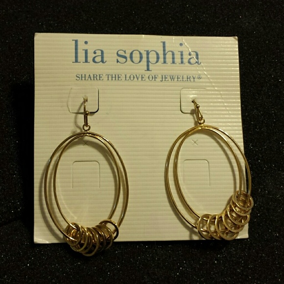 ***SOLD*** Gold hoop earrings, with rings