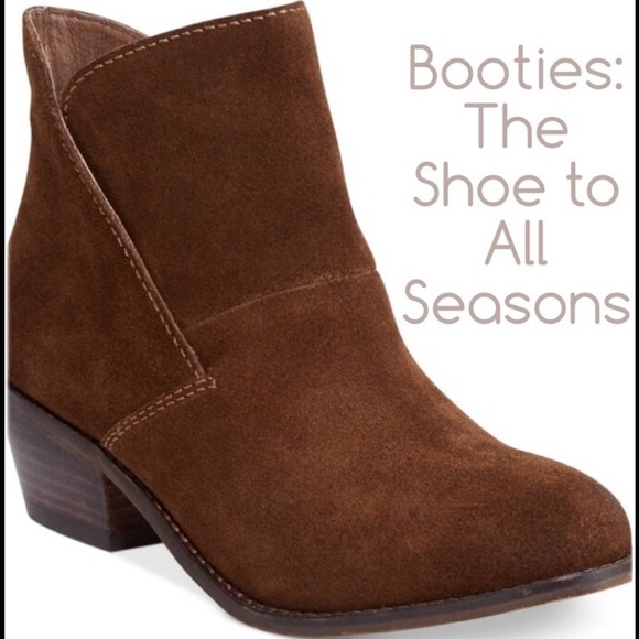 Brown ankle boots