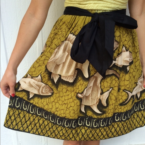 NEW Vanessa Virginia fish dress - Picture 2 of 3