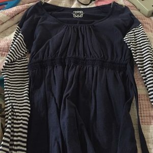 blue shirt w/ stripes