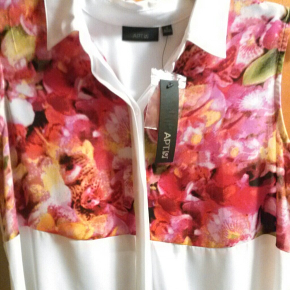 Lady's shear shirt no sleeves see thru back - Picture 1 of 3