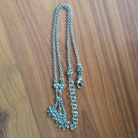 🚫SOLD🚫Brighton Snowflake Necklace - Picture 3 of 3