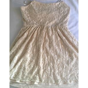 Lace dress