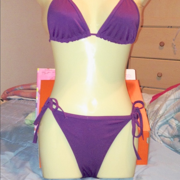 Super Cute Victoria Secret Purple Bikini! - Picture 2 of 2