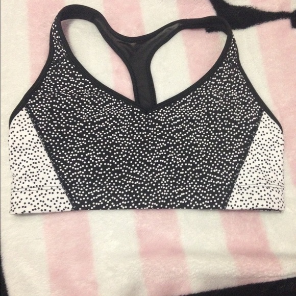 Victoria Secret VSX sport bra