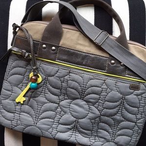 Laptop messenger bag.