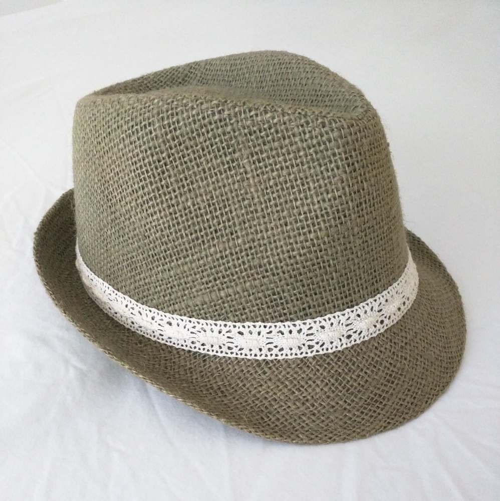 🆕 | ʟᴀᴄᴇ ᴅᴇᴛᴀɪʟ ғᴇᴅᴏʀᴀ