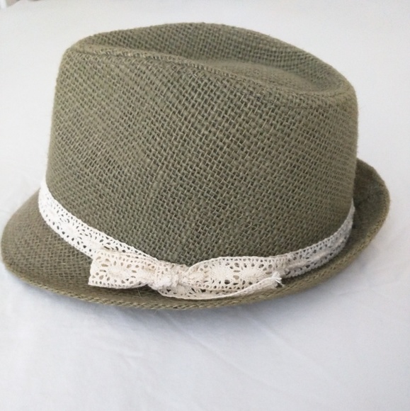 🆕 | ʟᴀᴄᴇ ᴅᴇᴛᴀɪʟ ғᴇᴅᴏʀᴀ - Picture 3 of 4