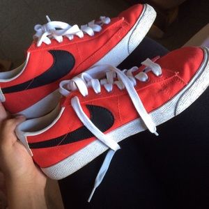 Nike Blazer Low iD Women's Shoes