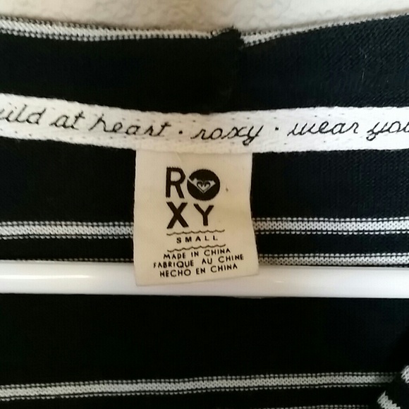 Small Roxy pull over - Picture 4 of 4