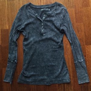 NWOT Long Sleeve Detailed Gray Top