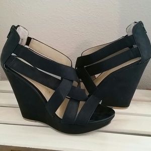 Chinese laundry sz 8 black leather wedges