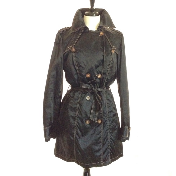 Style and Quality trench coat