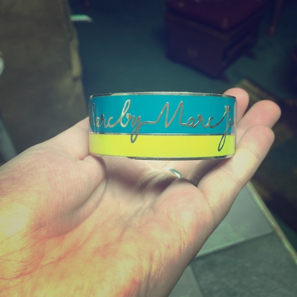 Marc Jacobs bangle