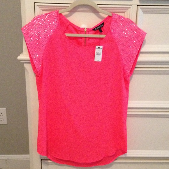 Pink sequin sleeve top with tags