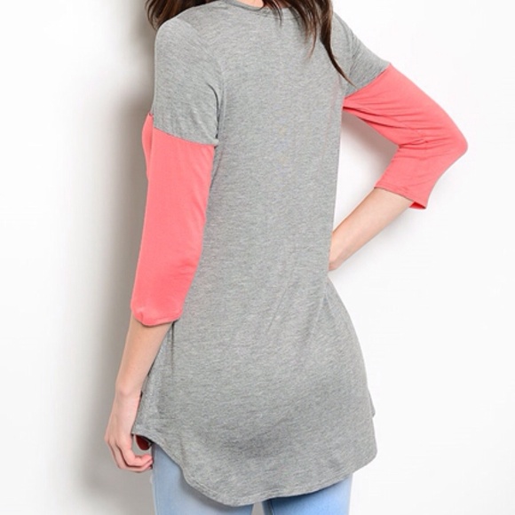 ‼️SALE‼️Becky ColorBlock Tunic - Picture 2 of 3