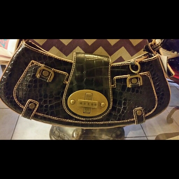 GUESS handbag deep chocolate brown alligator NWOT