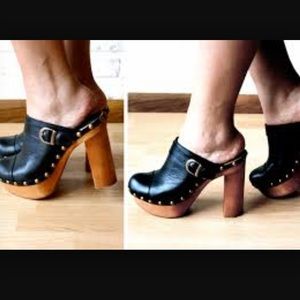 Jeffrey Campbell woodies clogs