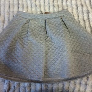 Grey pleated skirt