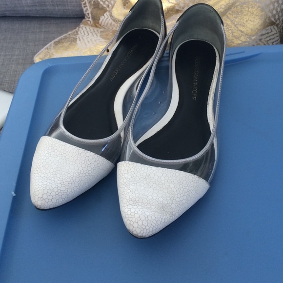 Rebecca minkoff pointy flats