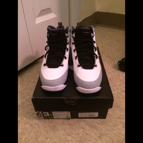 🔴SOLD🔴 Air Jordan Baron 9 Size 3