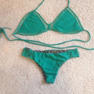 ✖️ON HOLD✖️Green acacia swim suit