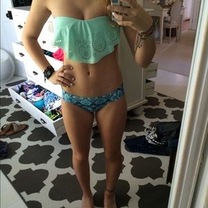 Light mint blue Bikini top