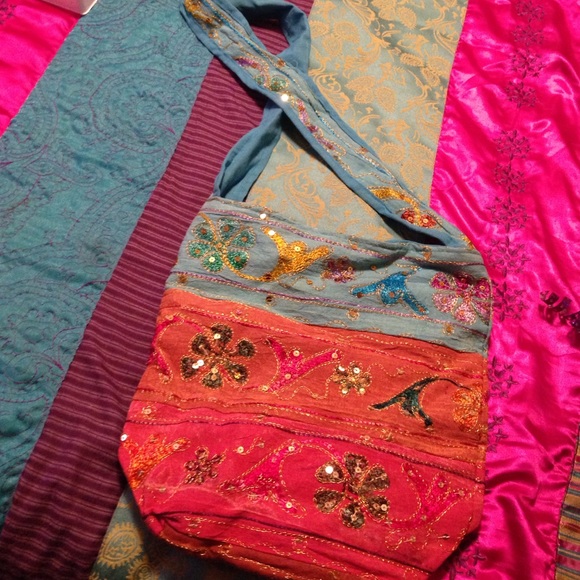 Cute purse!