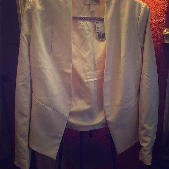 Open Front Cream Blazer