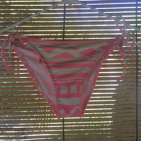 Roxy bikini bottom