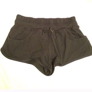 Lulu Lemon Shorts in Black